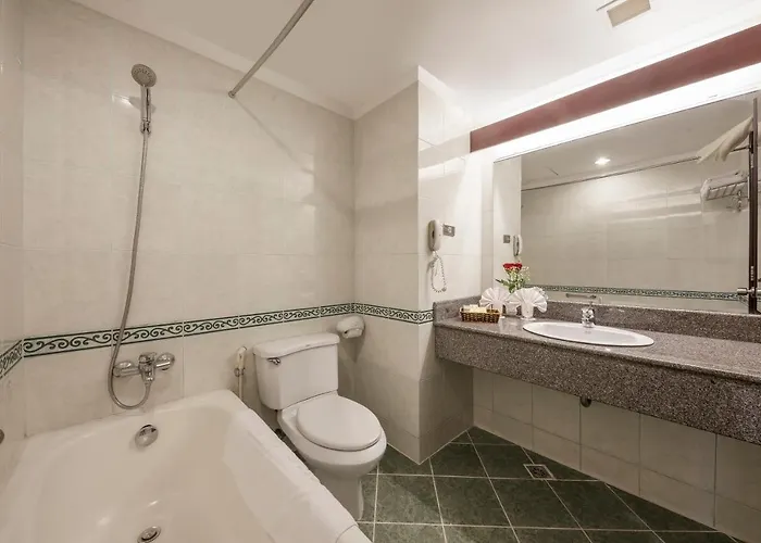 Mithrin Hotel 4*